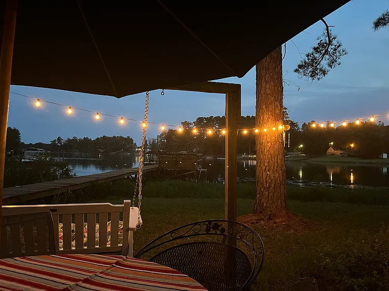 136 Crystal Cove Ct — Photo 3