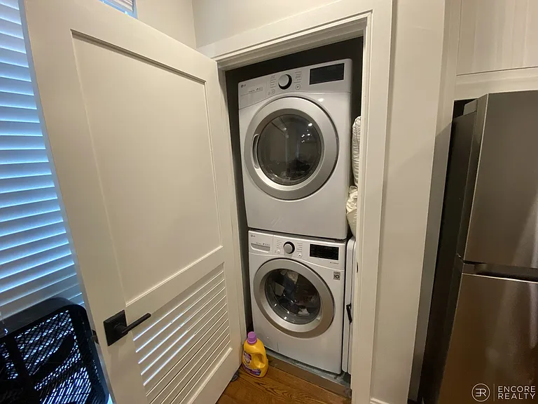24 Everett St #3 — Photo 6