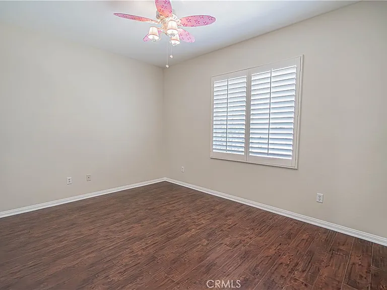 25910 Tennyson Ln — Photo 43