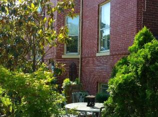 226 4th St NE APT 1, Washington, DC 20002