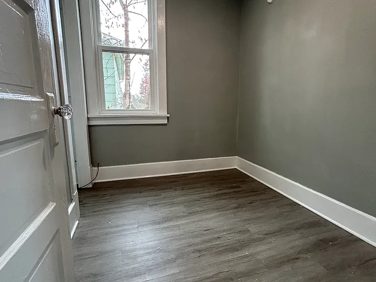 68 7th Ave #2 — Photo 5