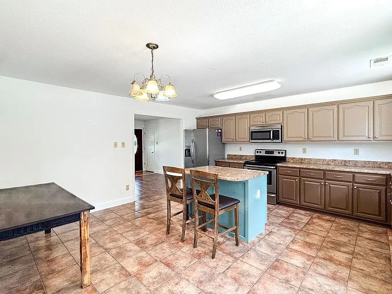 82 Wilkinsville Rd W — Photo 10