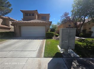 9225 Pitching Wedge Dr, Las Vegas, NV 89134