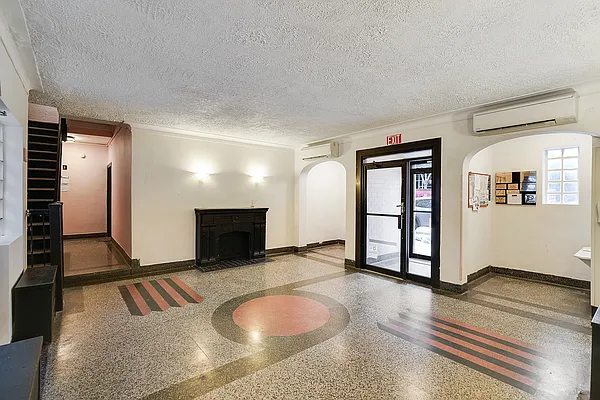 Rented by Compass | media 6