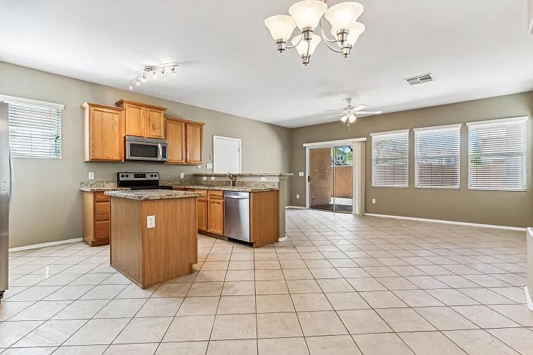 3011 W Cavalry Dr — Photo 14