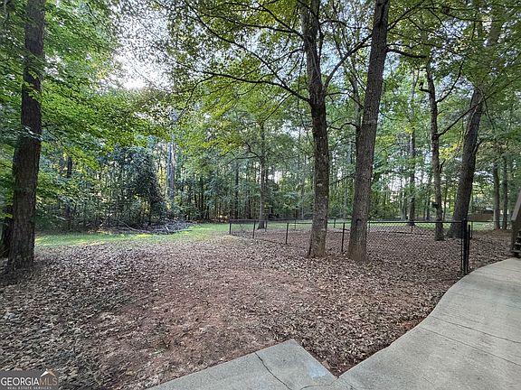 3rd image of 80 Teal Ct