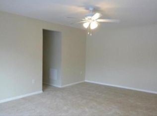 7615 Route 29 UNIT 203, Falls Church, VA 22042