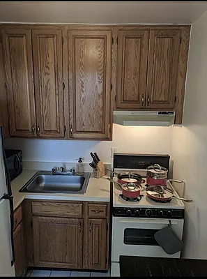 Rented by Geraldine Capasso, LREB | media 26