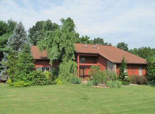 4564 Meadow Dr, Nazareth, PA 18064