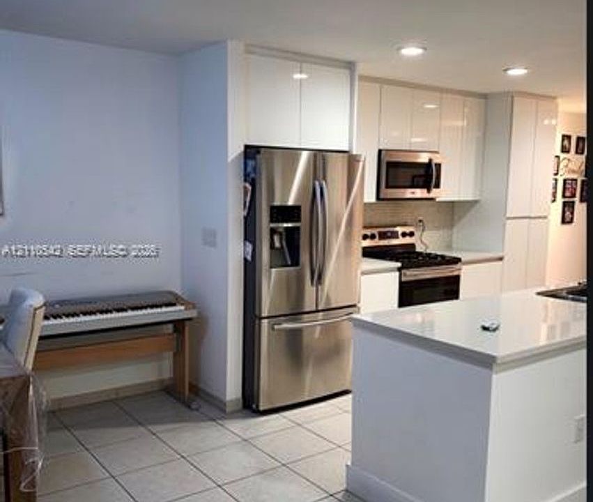 1st image of 3301 NW Raleigh St