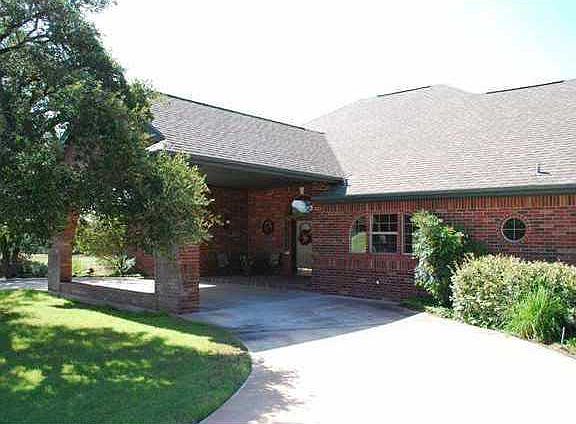 3rd image of 301 County Road 100