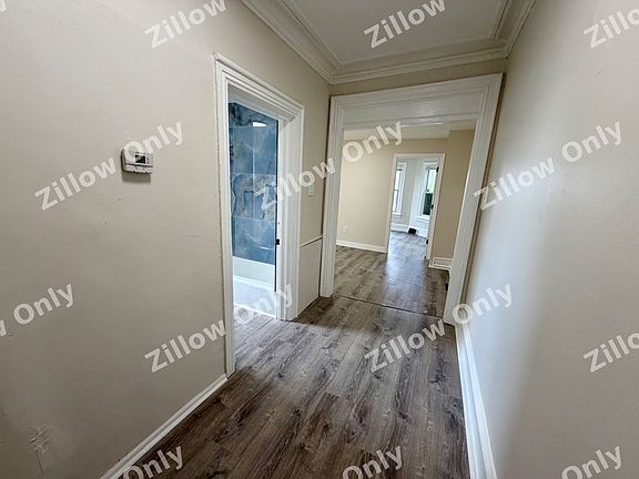 3rd image of 323 Vine St APT B