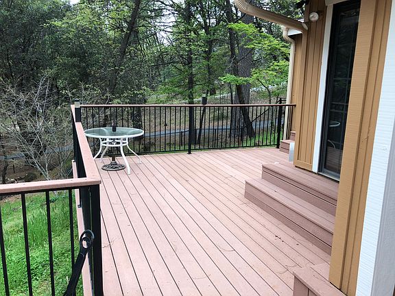 5th image of 16399 Sharon Way