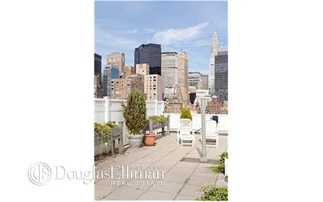 Sold by Douglas Elliman | media 31