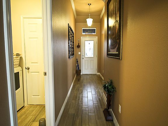 3rd image of 2930 Besterio Dr