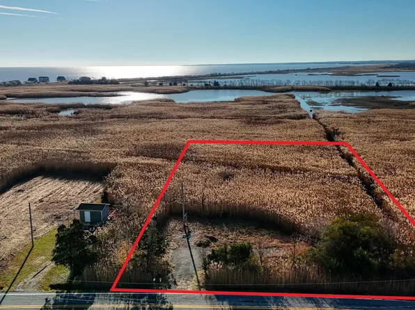 2806 Kitts Hummock Rd, Dover, DE 19901