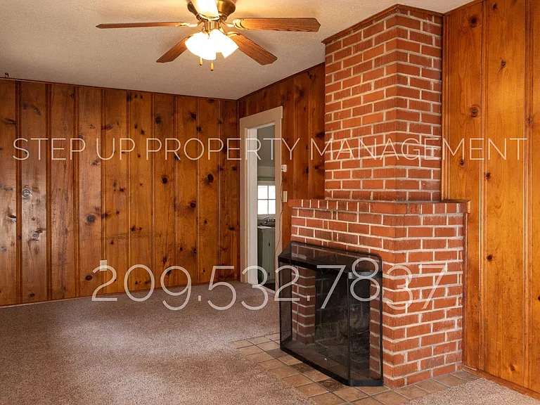 356 Barretta St — Photo 2