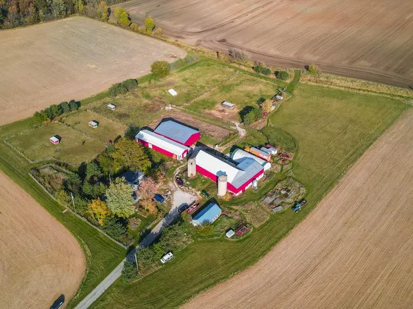 N9019 County Road G, Saint Cloud, WI 53079