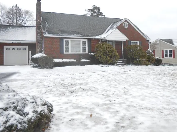 164 S Main St, Seneca, PA 16346