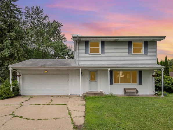 3237 Jerry Ct, White Bear Lake, MN 55110