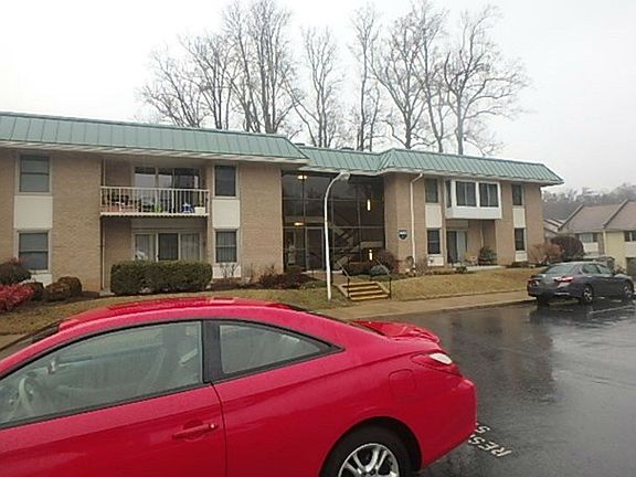 3rd image of 3632 Gleneagles Dr #8-3H