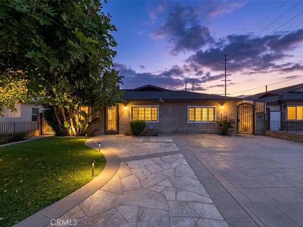 5563 N Fleetwell Ave, Azusa, CA 91702