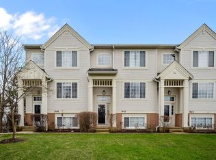 947 Pheasant Trl, Saint Charles, IL 60174