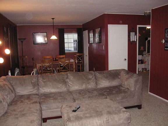 5th image of 43 Amherst Dr