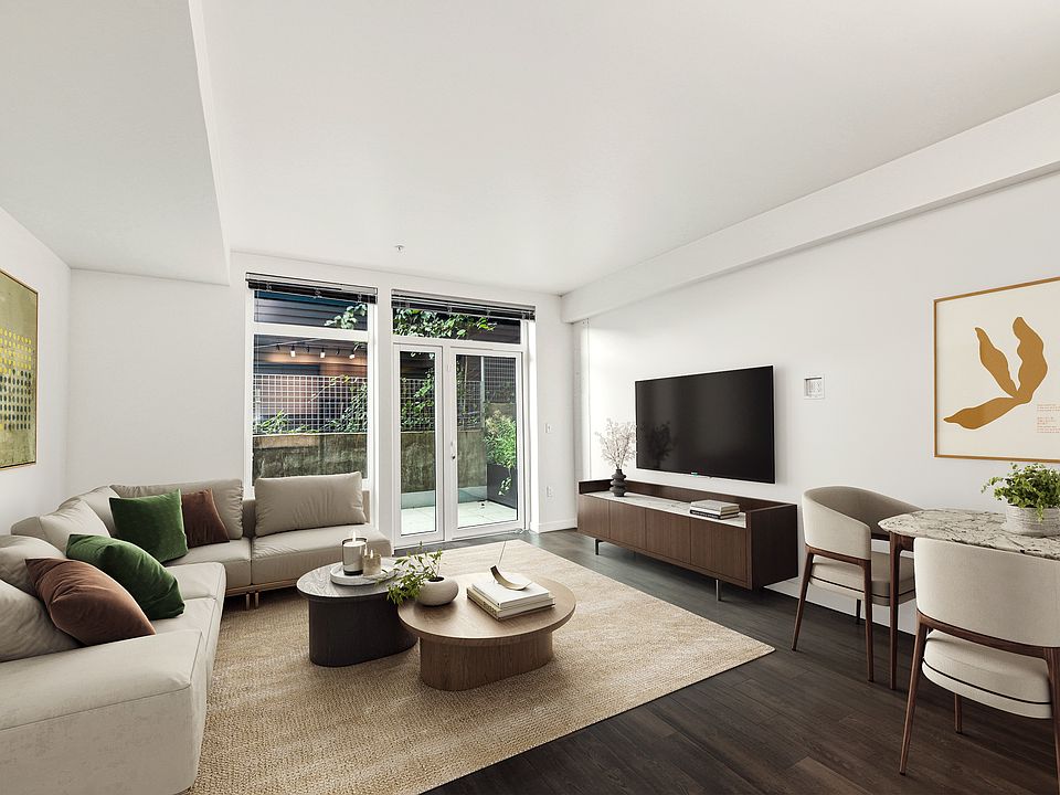 1st image of 1701 Dexter Ave N #321