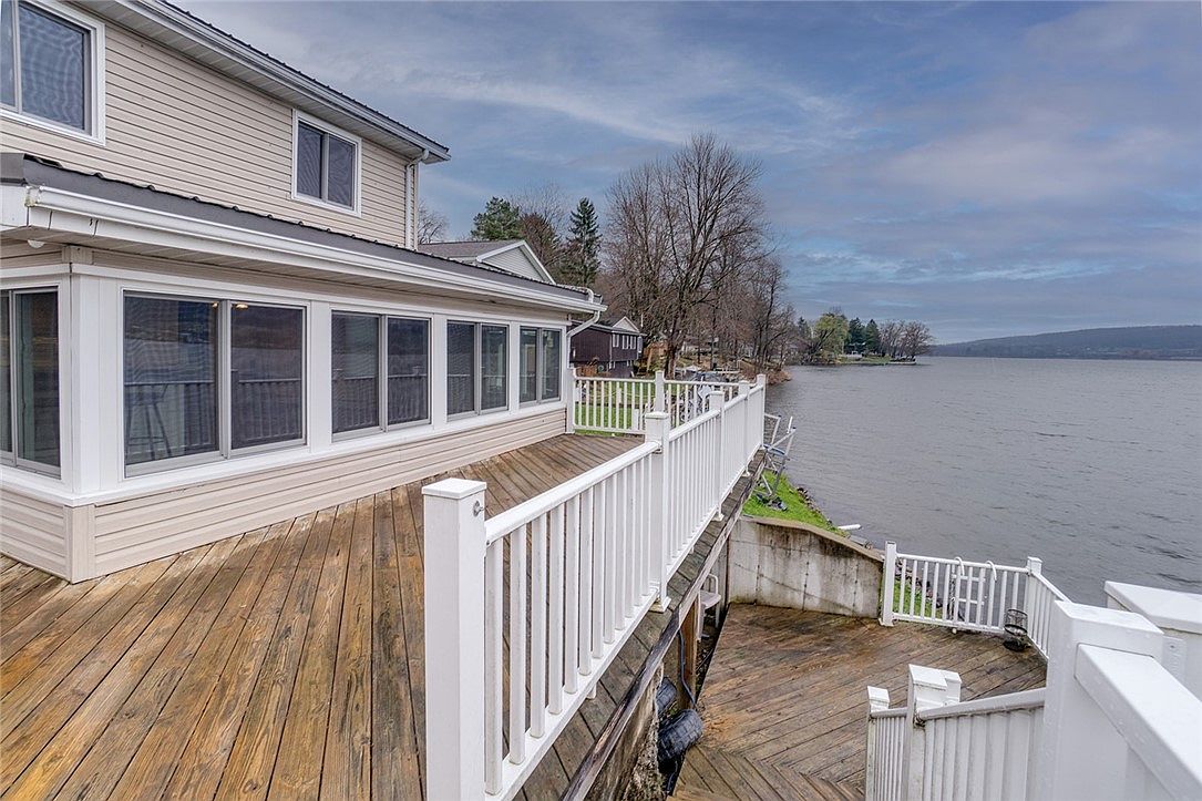 4187 E Lake Rd, Dundee, NY 14837 Zillow