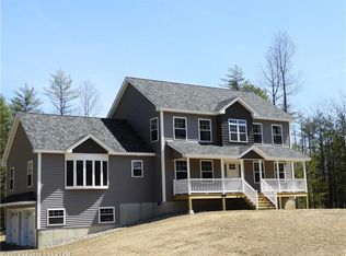 1 King Ln, Berwick, ME 03901
