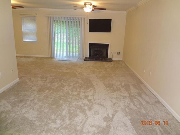 4th image of 7186 Red Cedar Cir