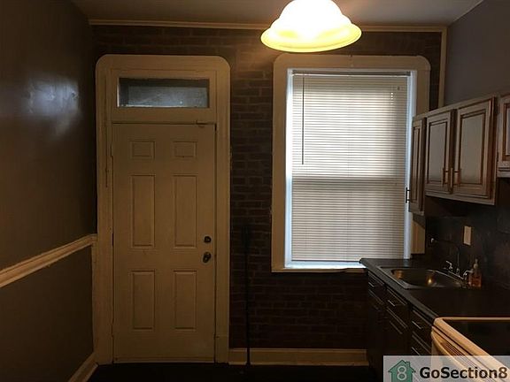 3rd image of 3824 Saint Louis Ave
