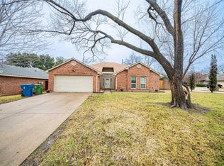 1825 Chatham Dr, Flower Mound, TX 75028