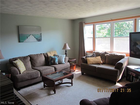 5th image of 1148 Scoville Dr N