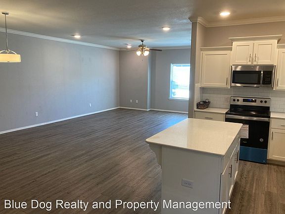 3rd image of 4084 W Sardinia Way