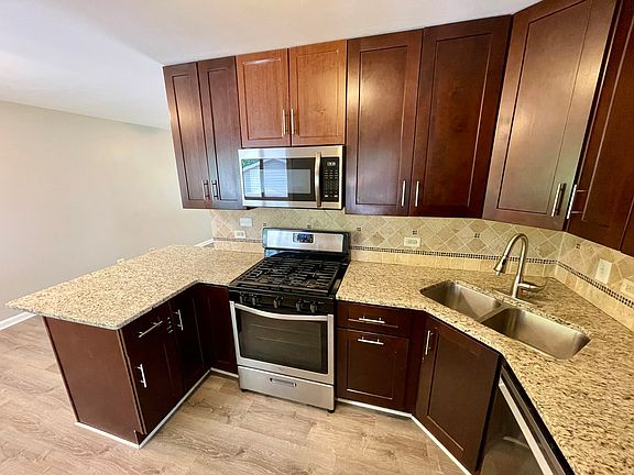 5th image of 52 N Prairie Ave