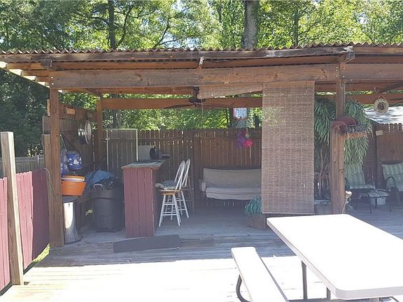 4th image of 6373 Escoe Dr