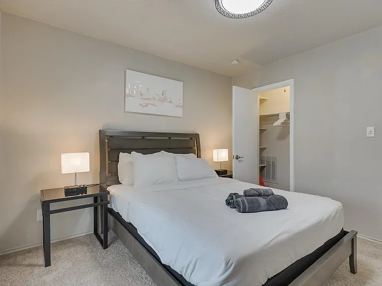 2116 Newcastle Cir — Photo 32