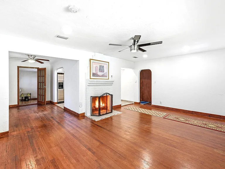 1516 SW 24th St — Photo 7
