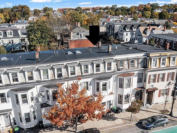 3rd image of 417 Somerville Ave