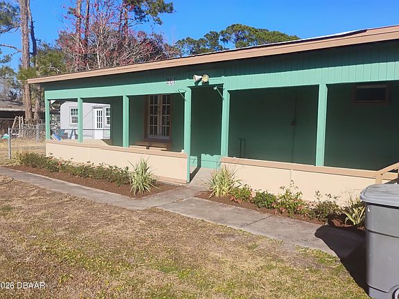 3rd image of 261 Tracy St