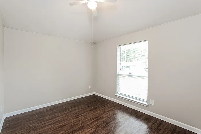 1618 Allen Dr — Photo 13