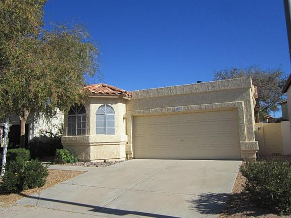 2nd image of 11051 N 111th Pl