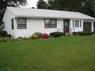 5217 Floral Pl, South Bend, IN 46619