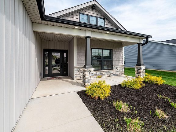 4th image of 4685 Fieldstone Dr