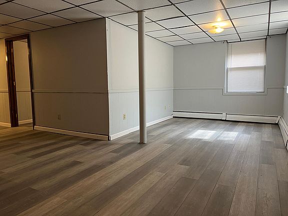 2nd image of 34 E Main St Unit 2