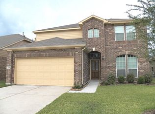 494 Oak Chase Dr, Conroe, TX 77304