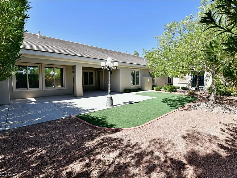 10152 Hailey Lynne Rd — Photo 40
