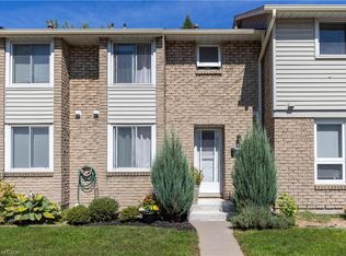 6767 Thorold Stone Rd #43, Niagara Falls, ON L2J3W9